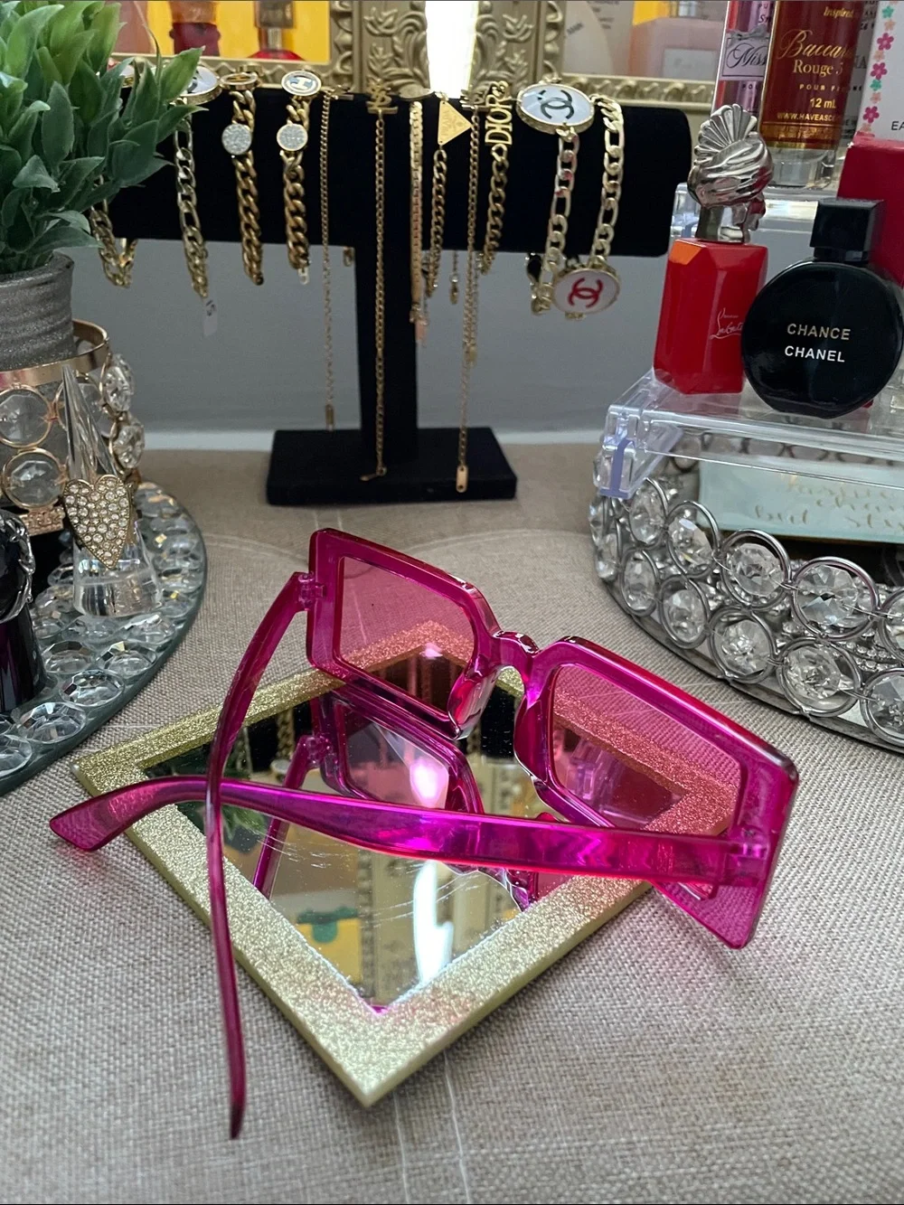 ✨💕Pink Rectangular Fashion Sunglasses💕✨NEW